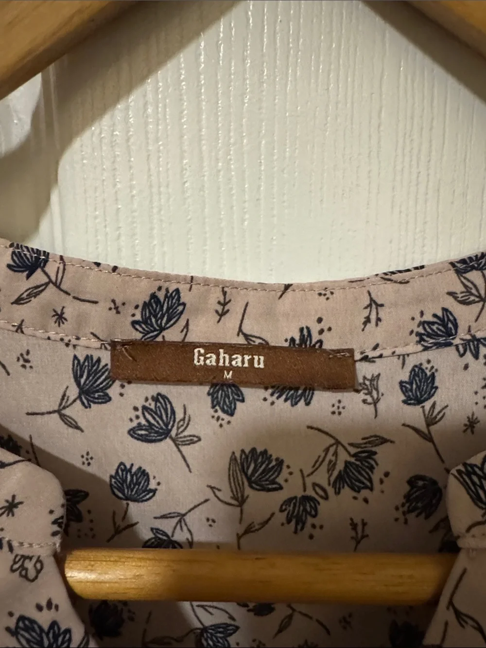 Cream Soft Blush Floral Split-Neck Blouse